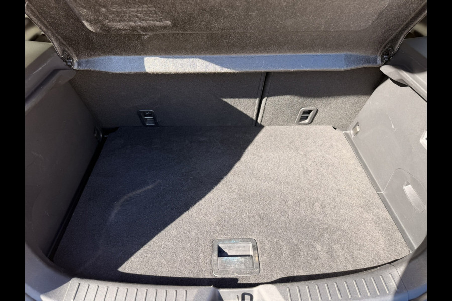 Mazda CX-3 2.0 SkyActiv-G 121 Luxury Aut. Leder/alca CarPlay Keyless Cruise