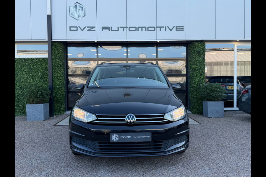 Volkswagen Touran 1.5 TSI 150PK DSG Comfortline | Navi | Massage | Trekhaak | BTW