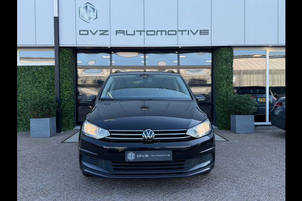 Volkswagen Touran 1.5 TSI 150PK DSG Comfortline | Navi | Massage | Trekhaak | BTW
