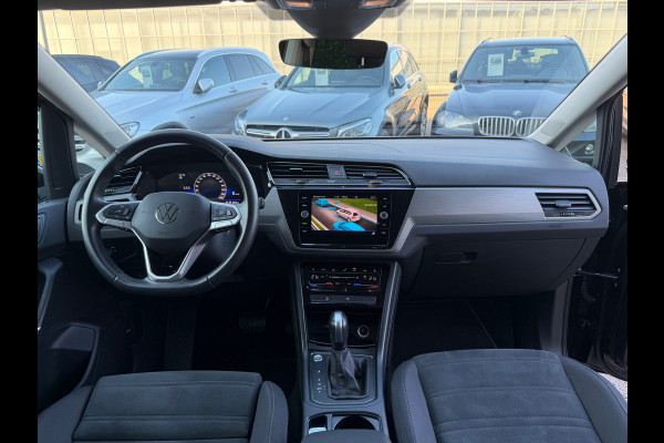 Volkswagen Touran 1.5 TSI 150PK DSG Comfortline | Navi | Massage | Trekhaak | BTW