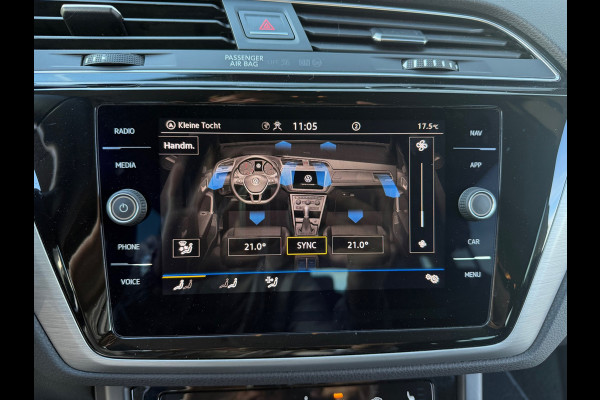Volkswagen Touran 1.5 TSI 150PK DSG Comfortline | Navi | Massage | Trekhaak | BTW