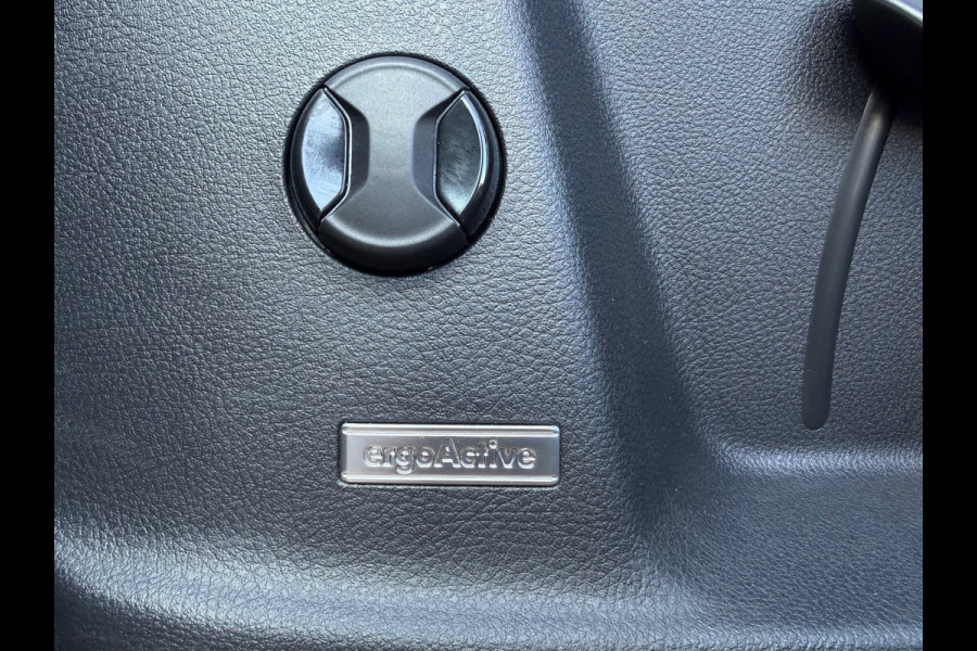 Volkswagen Touran 1.5 TSI 150PK DSG Comfortline | Navi | Massage | Trekhaak | BTW
