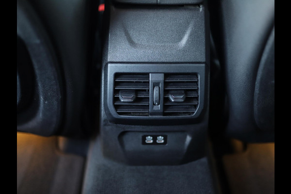 BMW 1-serie 118i High Executive | M-Sport | PDC | LED | Cruise Control