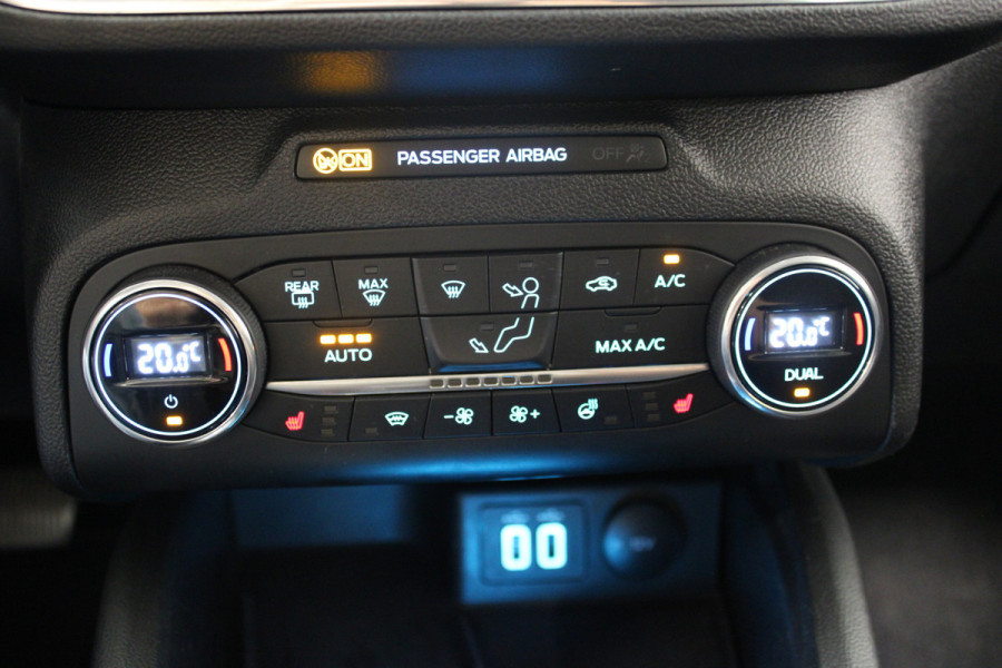 Ford FOCUS Wagon 1.0 EcoBoost Titanium X Business