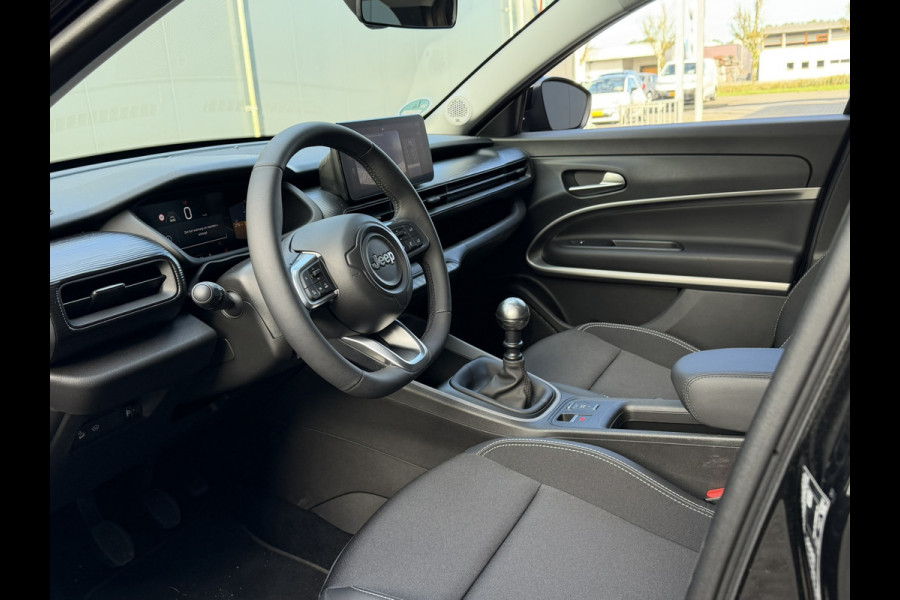 Jeep Avenger 1.2 Altitude | Winterpack | Camera | Apple/Android CarPlay | JBL audio | Electrische kofferklep