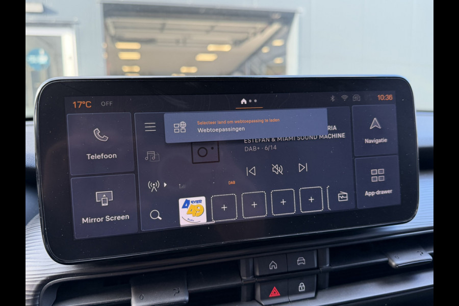 Jeep Avenger 1.2 Altitude | Winterpack | Camera | Apple/Android CarPlay | JBL audio | Electrische kofferklep