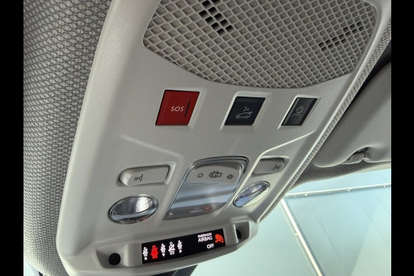 Jeep Avenger 1.2 Altitude | Winterpack | Camera | Apple/Android CarPlay | JBL audio | Electrische kofferklep