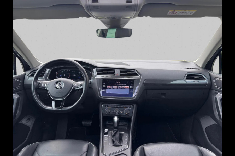 Volkswagen Tiguan 1.5 TSI ACT Highline Business R(Goed OnderH, Panorama, Head-up, Navi, 360 Camera, Stoel+StuurVerW, Etc)