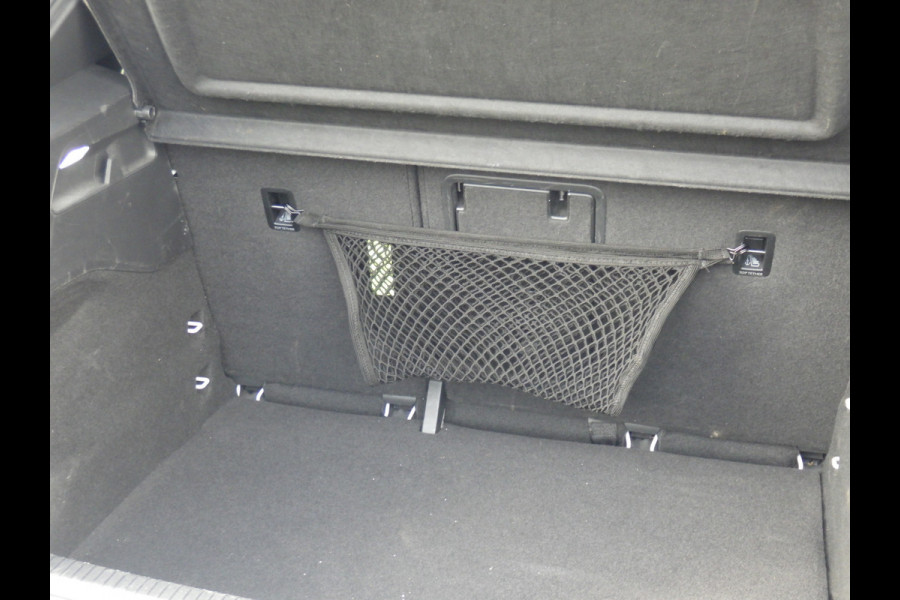 Volkswagen ID.3 Pro Edition Advantage 58 kWh SOH 93%, Camera, Cruise, Stoel+Stuurverw, NL/NAP!