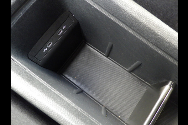 Volkswagen ID.3 Pro Edition Advantage 58 kWh SOH 93%, Camera, Cruise, Stoel+Stuurverw, NL/NAP!