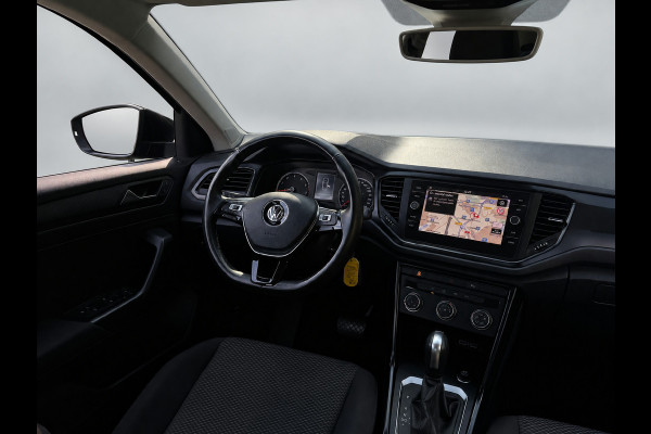 Volkswagen T-Roc 1.5 TSI 150PK DSG BUSINESS CARPLAY/NAVI/PDC