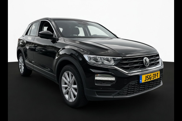 Volkswagen T-Roc 1.5 TSI 150PK DSG BUSINESS CARPLAY/NAVI/PDC