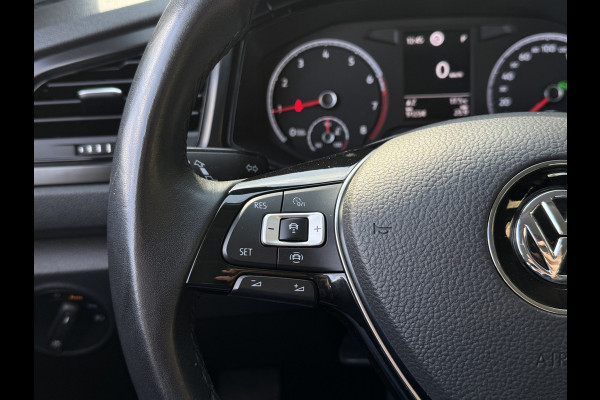 Volkswagen T-Roc 1.5 TSI 150PK DSG BUSINESS CARPLAY/NAVI/PDC