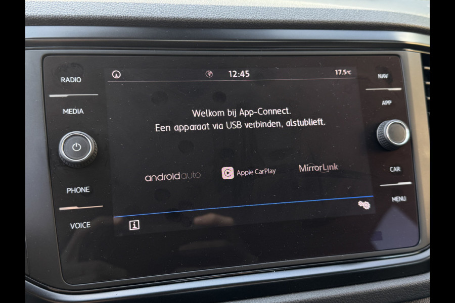 Volkswagen T-Roc 1.5 TSI 150PK DSG BUSINESS CARPLAY/NAVI/PDC