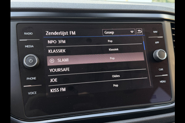 Volkswagen T-Roc 1.5 TSI 150PK DSG BUSINESS CARPLAY/NAVI/PDC