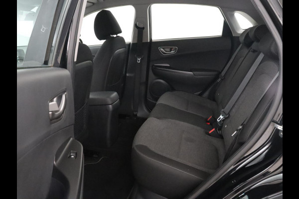 Hyundai Kona EV Comfort 64 kWh SOH 94% | Climate Control | Camera | Cruise Control | DAB+ | Lichtmetalen Velgen