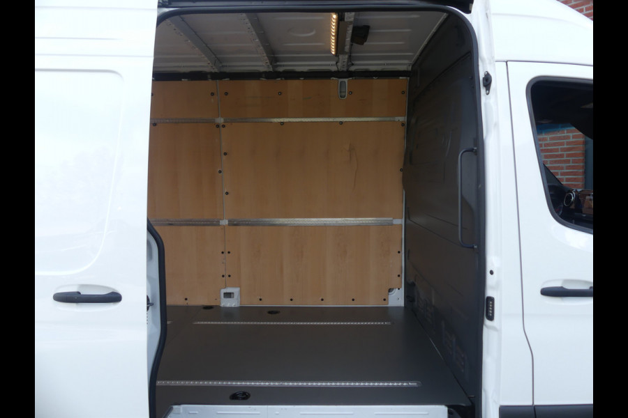 Mercedes-Benz Sprinter 317 CDI L3H2 Camera/PDC/Navigatie/Trekhaak