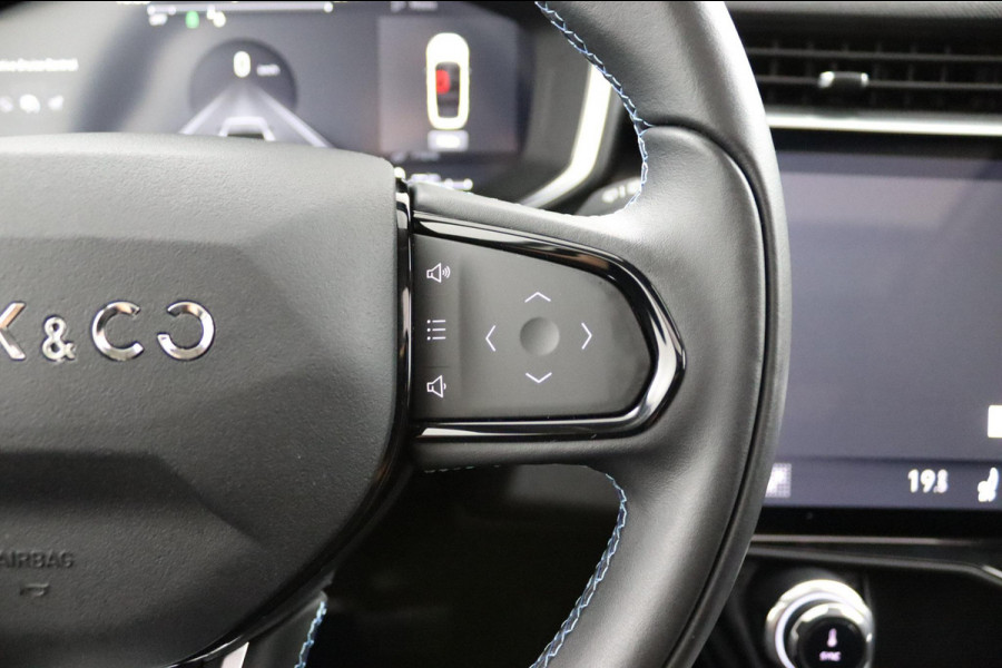 Lynk & Co 01 1.5*PLUG-IN*NAVI*PANO*CAM*ACC*CARPLAY*ECC*LED*