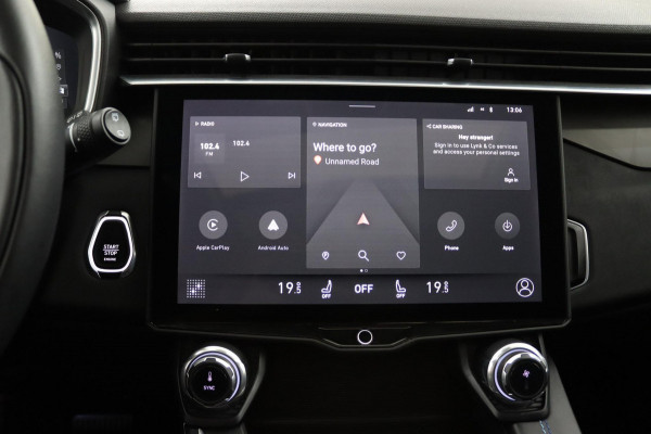 Lynk & Co 01 1.5*PLUG-IN*NAVI*PANO*CAM*ACC*CARPLAY*ECC*LED*
