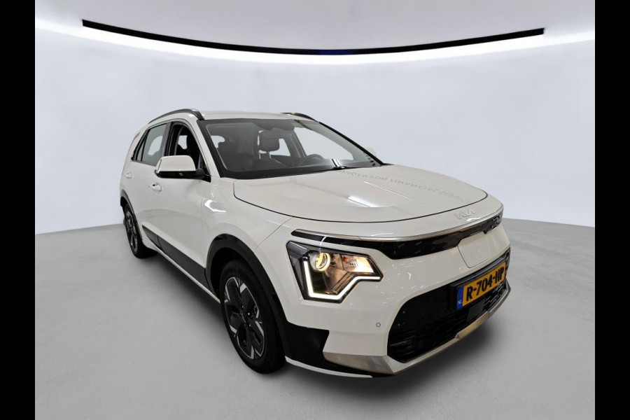 Kia Niro EV DynamicLine 64.8 kWh NL-AUTO | NAVI | CAMERA | 1/2 LEDER