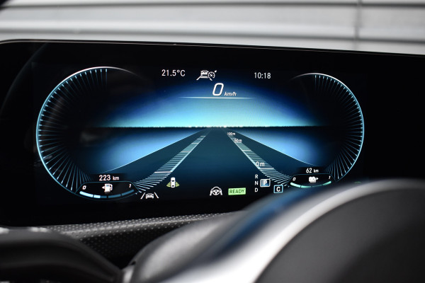 Mercedes-Benz CLA-Klasse Shooting Brake 250 e AMG Line | Pano | ACC | 360 Camera | Multibeam | Sfeerverlichting | Dodehoek |