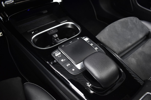 Mercedes-Benz CLA-Klasse Shooting Brake 250 e AMG Line | Pano | ACC | 360 Camera | Multibeam | Sfeerverlichting | Dodehoek |