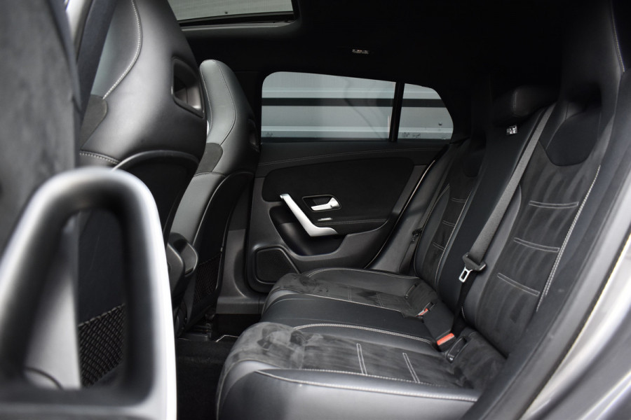 Mercedes-Benz CLA-Klasse Shooting Brake 250 e AMG Line | Pano | ACC | 360 Camera | Multibeam | Sfeerverlichting | Dodehoek |