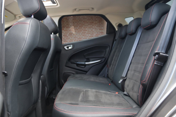 Ford EcoSport 1.0 EcoBoost ST-Line Black / PANO / KEYLESS / CAMERA / CARPLAY / STUUR+STOELVERW