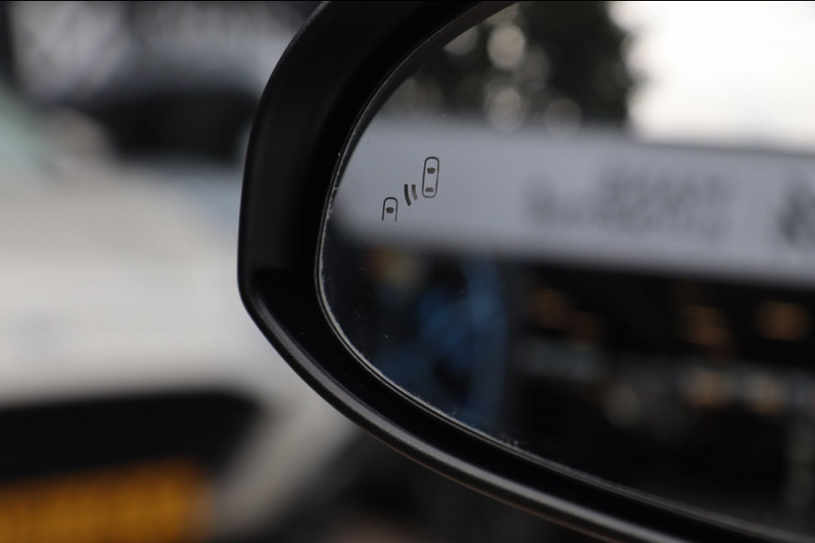 Toyota C-HR 2.0 Hybrid Business Plus / KEYLESS / CAMERA / DODEHOEK / STUUR+STOELVERW