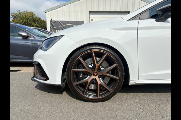 Seat Leon ST 2.0 TSI 4DRIVE CUPRA Beats|Kuipstoelen|Carbon