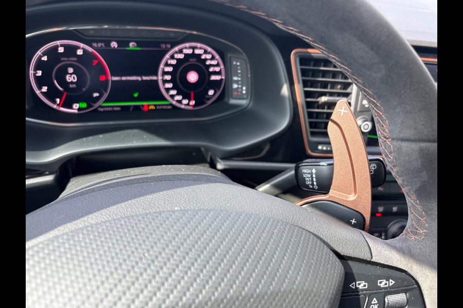 Seat Leon ST 2.0 TSI 4DRIVE CUPRA Beats|Kuipstoelen|Carbon