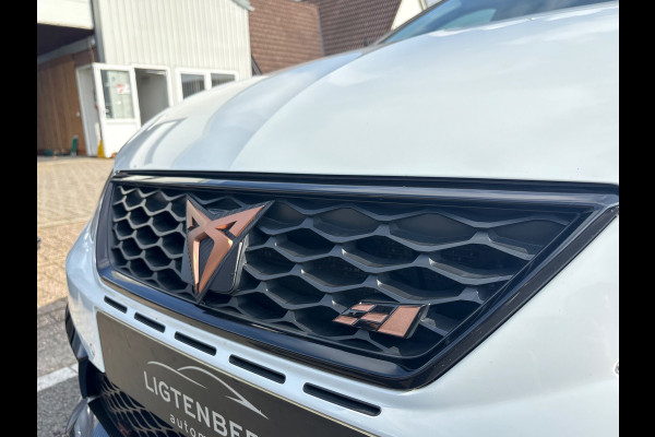 Seat Leon ST 2.0 TSI 4DRIVE CUPRA Beats|Kuipstoelen|Carbon