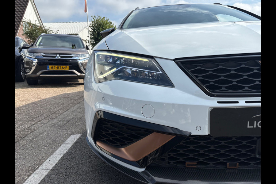 Seat Leon ST 2.0 TSI 4DRIVE CUPRA Beats|Kuipstoelen|Carbon