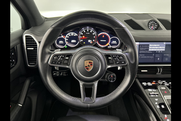 Porsche Cayenne 3.0 Sport Chrono/Pano-dak/Trekhaak/Luchtvering/PDLS-LED