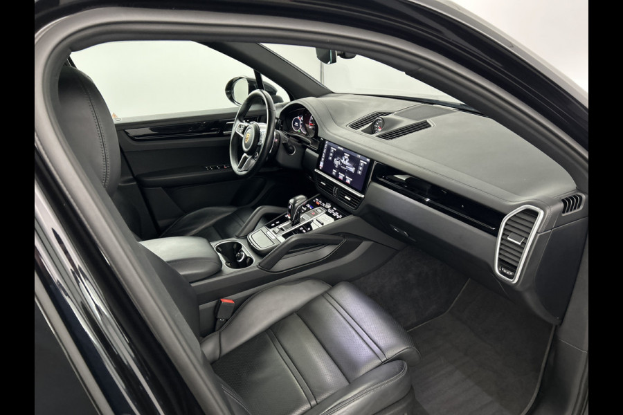 Porsche Cayenne 3.0 Sport Chrono/Pano-dak/Trekhaak/Luchtvering/PDLS-LED