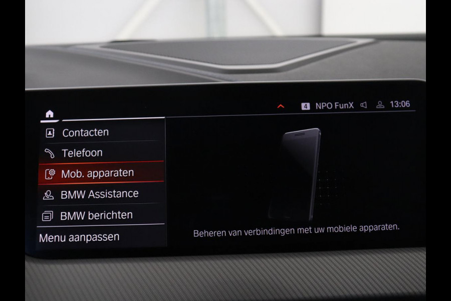 BMW 1-serie 120i Business Edition Plus | M-Pakket | Navigatie | LED | Navigatie | Pano.Dak |