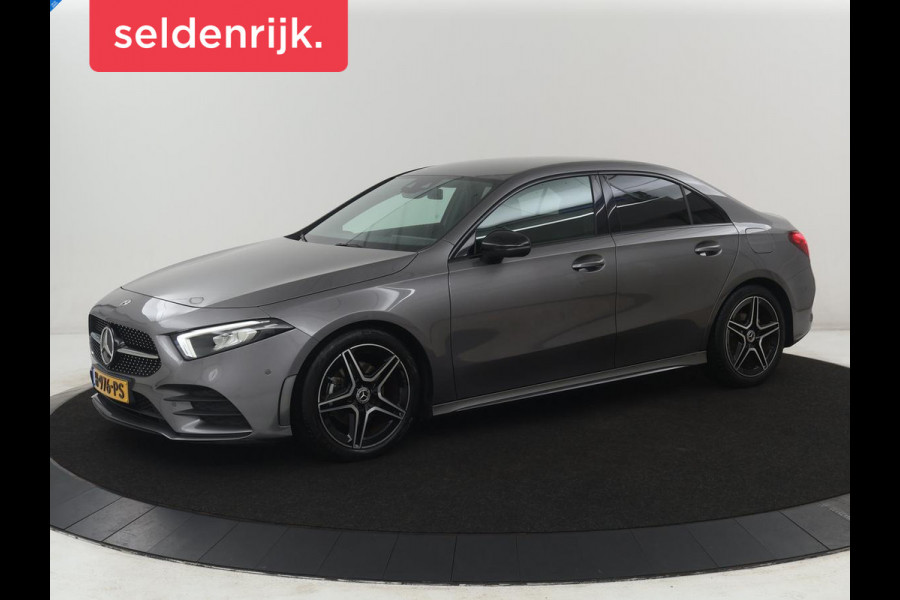 Mercedes-Benz A-Klasse 180 Business Solution AMG | Camera | Stoelverwarming | LED | Sfeerverlichting | Navigatie | AMG Line |