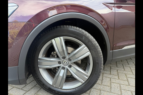 Volkswagen Tiguan 1.5 TSI ACT Highline - Automaat - Pano/Schuifdak - Navi - Org.NL