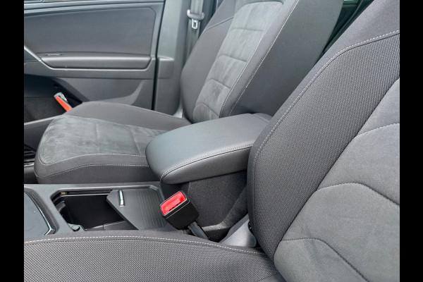 Volkswagen Tiguan 1.5 TSI ACT Highline - Automaat - Pano/Schuifdak - Navi - Org.NL