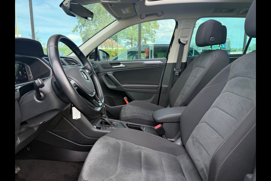Volkswagen Tiguan 1.5 TSI ACT Highline - Automaat - Pano/Schuifdak - Navi - Org.NL