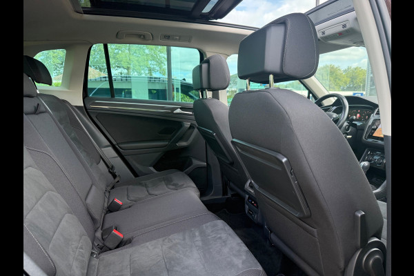 Volkswagen Tiguan 1.5 TSI ACT Highline - Automaat - Pano/Schuifdak - Navi - Org.NL