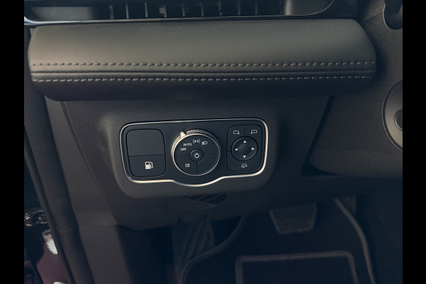 Omoda 9 OMODA 9 PREMIUM AWD 538PK MASSAGE STOEL.VERW/KOELING | 145 KM / TOTAAL MET BENZINE 1000KM ELEKTRISCH | 538 PK | 4WD 4X4
