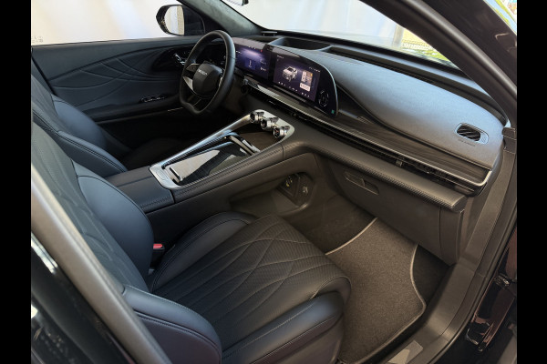 Omoda 9 OMODA 9 PREMIUM AWD 538PK MASSAGE STOEL.VERW/KOELING | 145 KM / TOTAAL MET BENZINE 1000KM ELEKTRISCH | 538 PK | 4WD 4X4