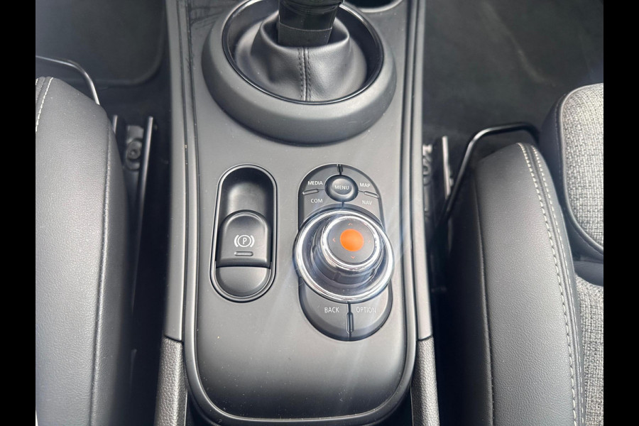 MINI Countryman 1.5 Cooper Business Edition PANODAK | 1/2 LEDER | NAVI