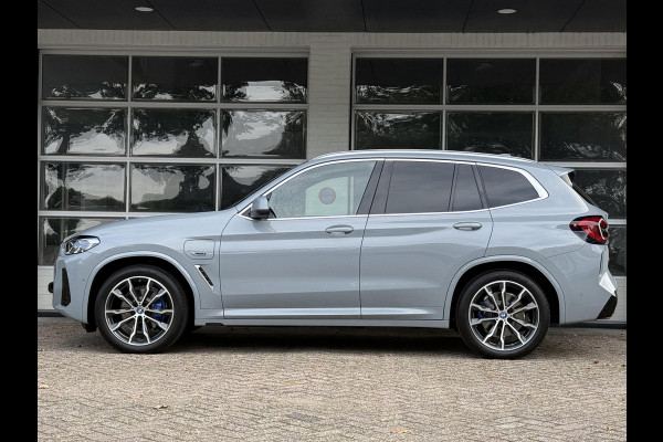 BMW X3 xDrive30e M SPORT | PANORAMA | M SPORT REMMEN | CAMERA | LASER | SAFETY PAKKET | HEAD UP |