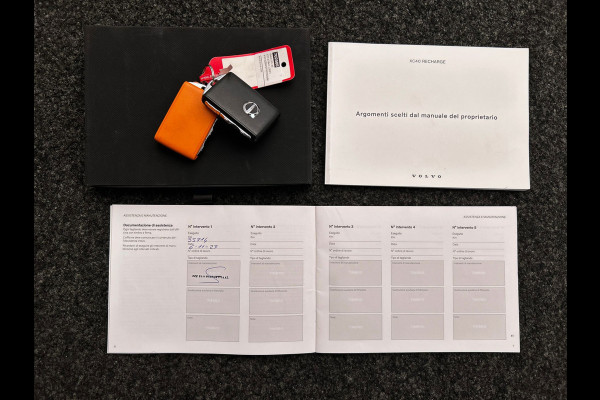 Volvo XC40 1.5 T4 Recharge Inscription Expression | Apple/Carplay | Elek. Kofferklep | Cruise/Control | Climate/Control |