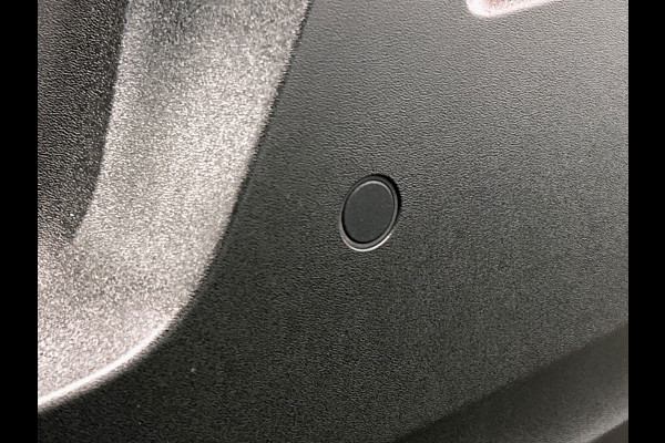 Volvo XC40 1.5 T4 Recharge Inscription Expression | Apple/Carplay | Elek. Kofferklep | Cruise/Control | Climate/Control |