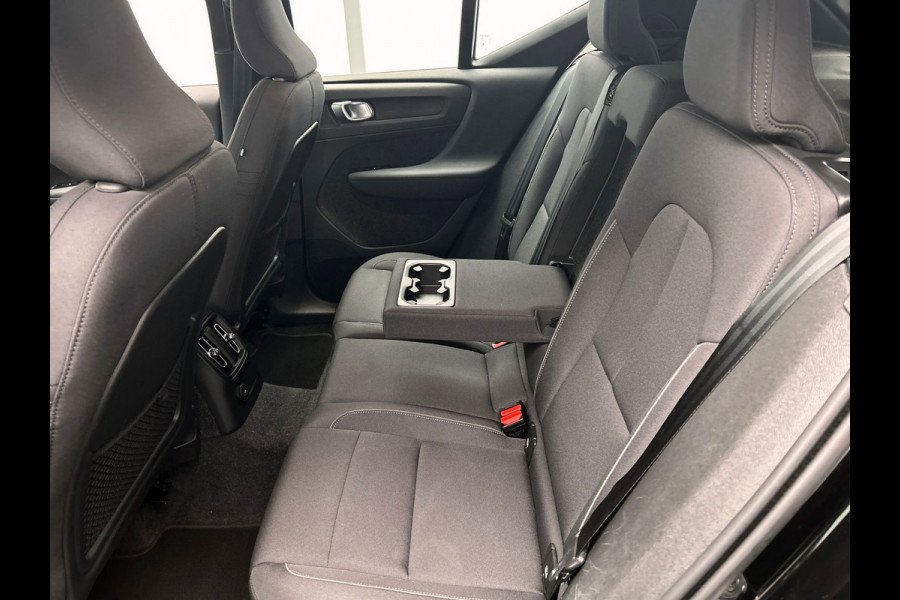 Volvo XC40 1.5 T4 Recharge Inscription Expression | Apple/Carplay | Elek. Kofferklep | Cruise/Control | Climate/Control |