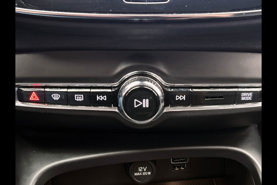 Volvo XC40 1.5 T4 Recharge Inscription Expression | Apple/Carplay | Elek. Kofferklep | Cruise/Control | Climate/Control |