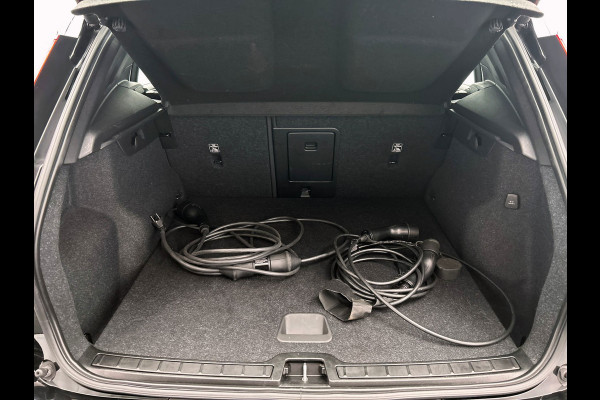 Volvo XC40 1.5 T4 Recharge Inscription Expression | Apple/Carplay | Elek. Kofferklep | Cruise/Control | Climate/Control |